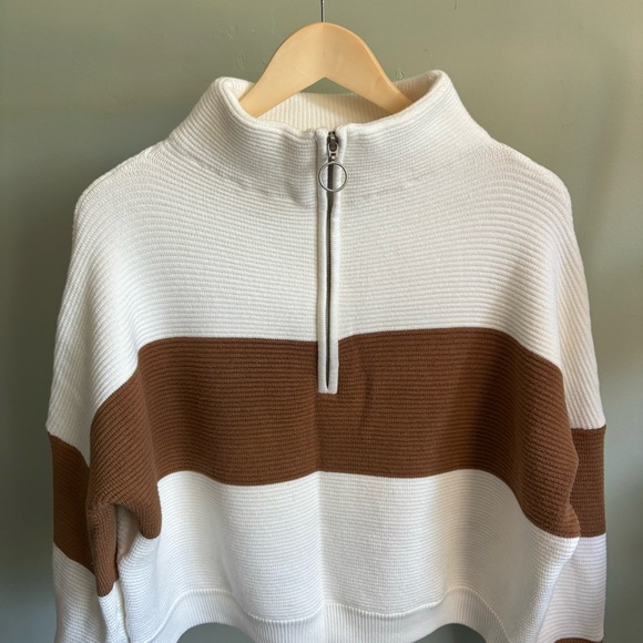 MONK & LOU 1/4 Zip Sweater, Size M - Picture 2 of 8